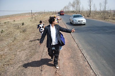 Hitchhike Across America With David Choe, Vice Thumbs Up! Season 1 (Video) | Third Monk 