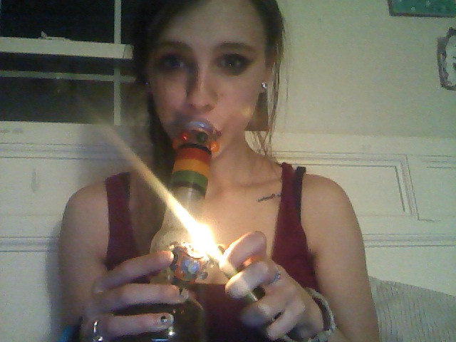 Stoner Girl Pics